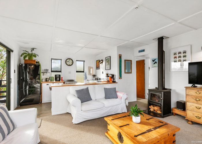  at 274 Orua Bay Road, Waiuku