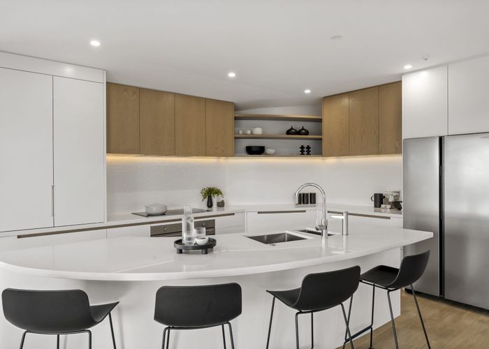  at 10/2 Bassett Road, Remuera, Auckland City, Auckland