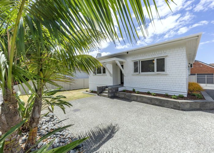  at 37 Woodward Road, Mount Albert, Auckland