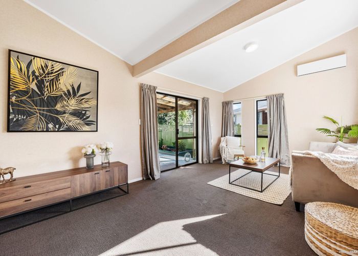  at 10A Forest Hill Road, Henderson, Auckland