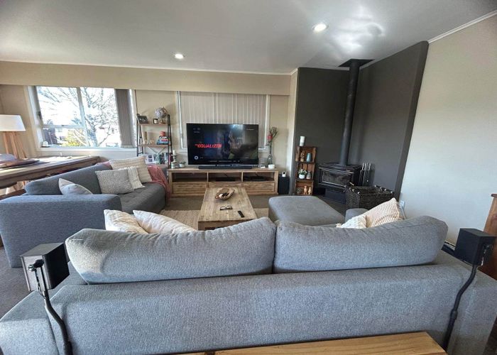  at 36 Kurnell Drive, Botany Downs, Manukau City, Auckland