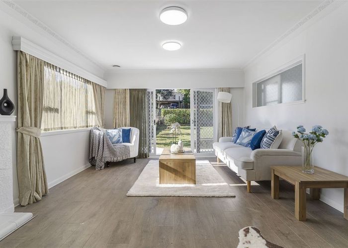  at 13 Hayr Road, Three Kings, Auckland
