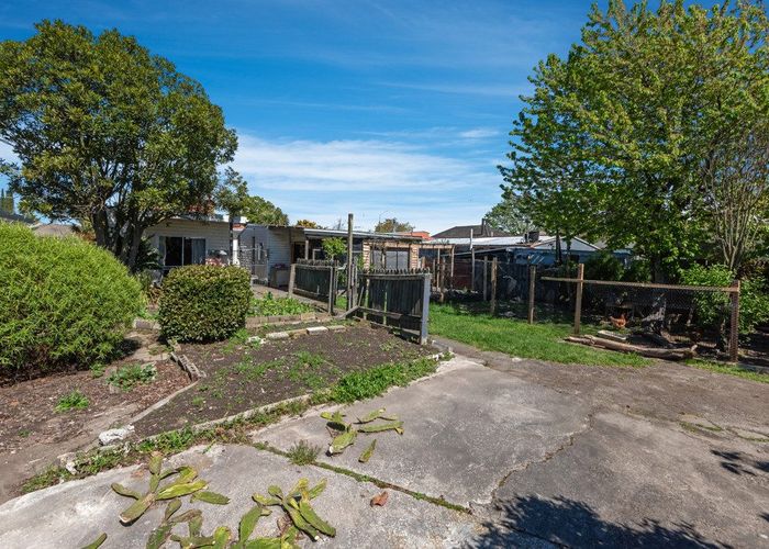  at 16 Buchanans Road, Sockburn, Christchurch City, Canterbury