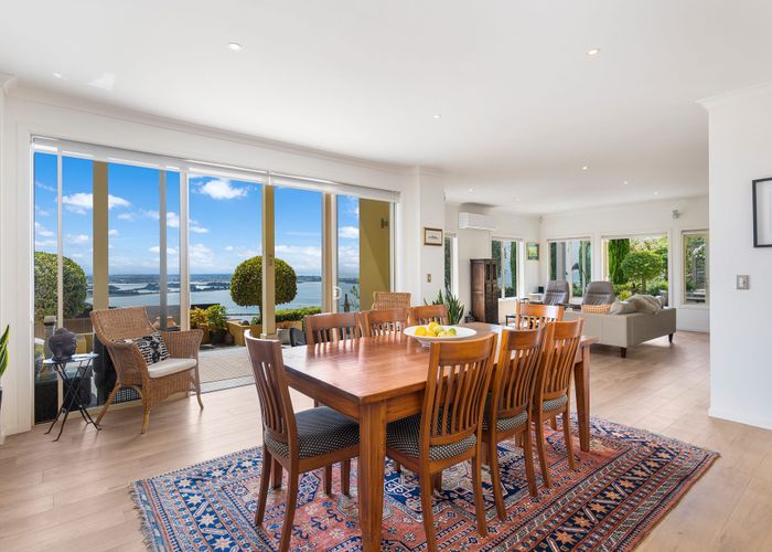  at 8 Melleray Place, Redcliffs, Christchurch