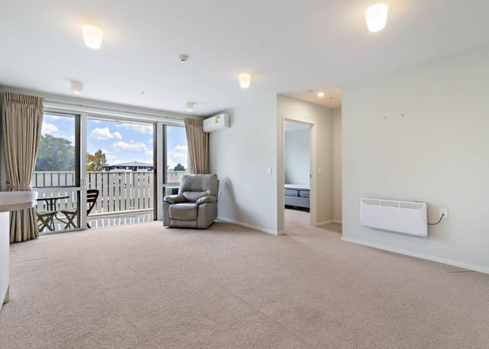  at 207/21B Swanson Road, Henderson, Waitakere City, Auckland