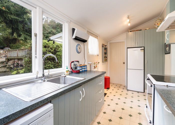  at 82 Glen Road, The Glen, Dunedin
