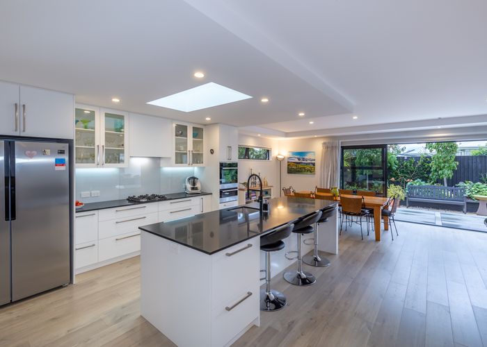 Free property data for 12 Tapanui Place, Rolleston homes.co.nz