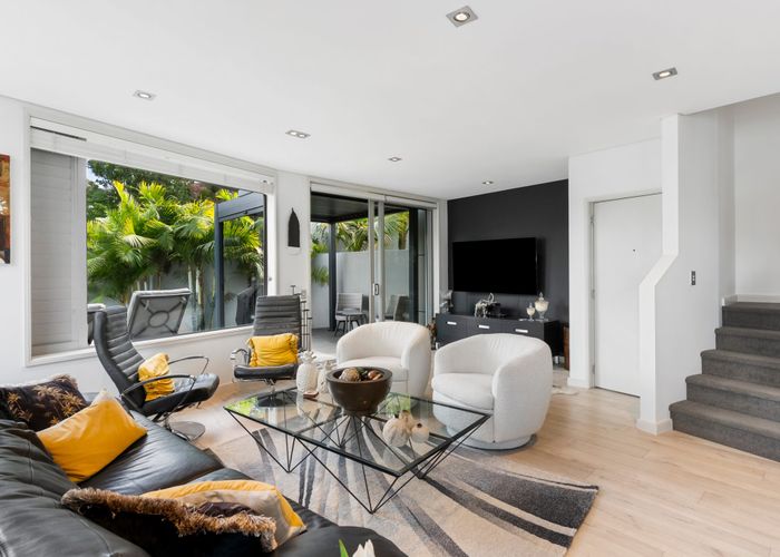  at 441H Beach Road, Mairangi Bay, North Shore City, Auckland