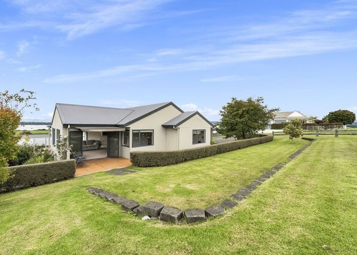  at 1 Owen Place, Omokoroa