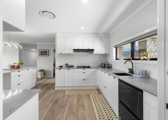  at 230 Valley Views, Fitzherbert, Palmerston North, Manawatu / Whanganui