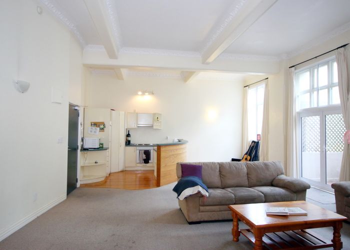  at 8/60 Courtenay Place, Te Aro, Wellington