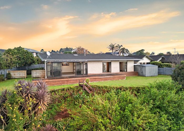  at 43 Endeavour Avenue, Welcome Bay, Tauranga, Bay Of Plenty