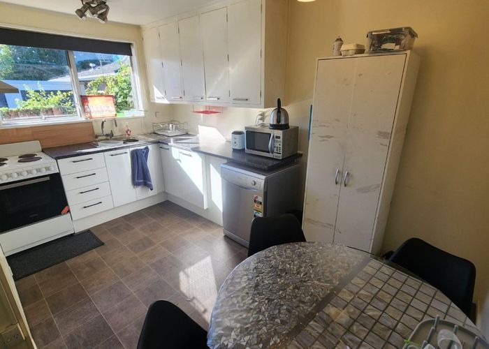  at 3/98 Peverel Street, Riccarton, Christchurch