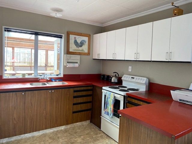  at 5 Linklater Avenue, Foxton Beach, Horowhenua, Manawatu / Whanganui