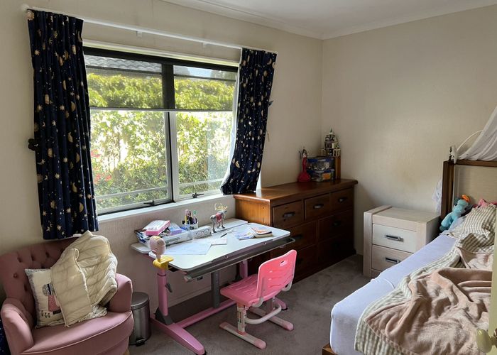  at 14 Lucas Way, Albany, North Shore City, Auckland