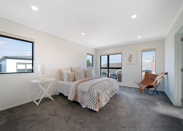  at 22B Toru Street, Te Atatu Peninsula, Waitakere City, Auckland