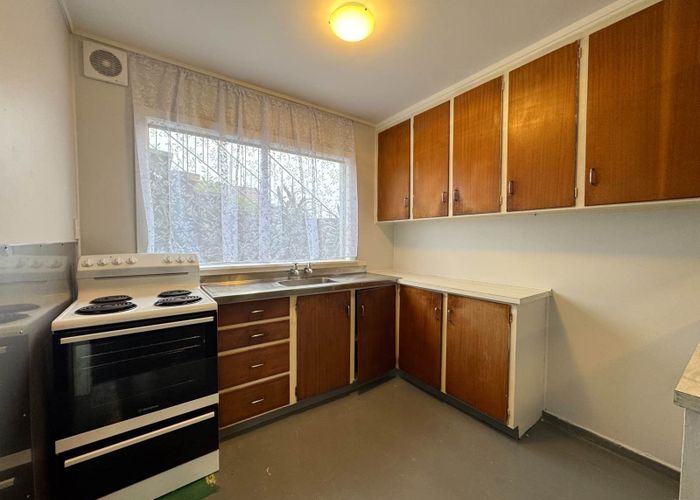  at 4/736 Mount Eden Road, Three Kings, Auckland City, Auckland