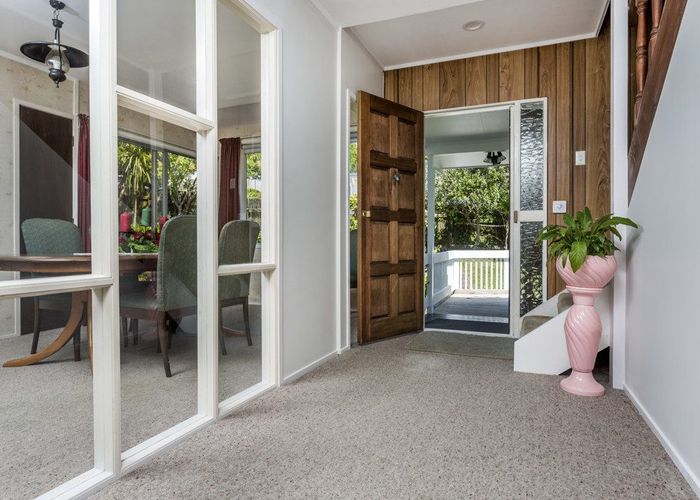  at 103 Becroft Drive, Forrest Hill, Auckland