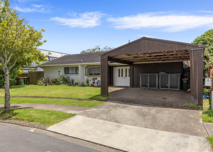  at 5 Feltwell Place, Mangere Bridge, Auckland