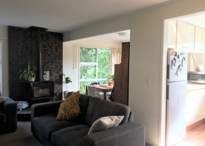  at 2/25 Archers Road, Glenfield, North Shore City, Auckland