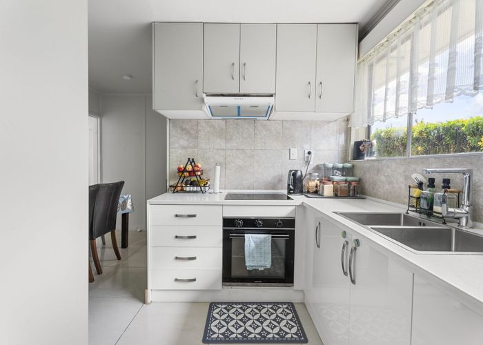  at 73 Cornwall Road, Papatoetoe, Manukau City, Auckland