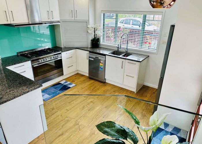  at 7 Paloma Court, Hill Park, Manukau City, Auckland