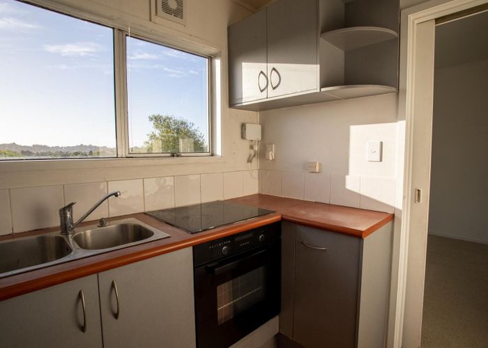  at 1/6 Eden View Road, Sandringham, Auckland