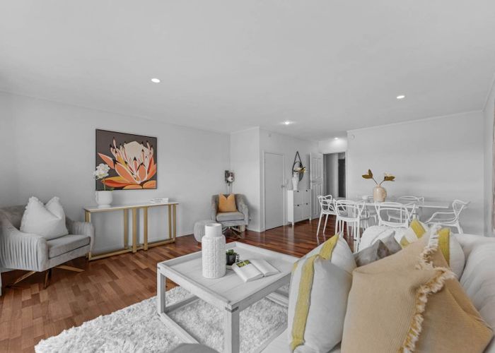  at 24/118 Broadway, Newmarket, Auckland City, Auckland
