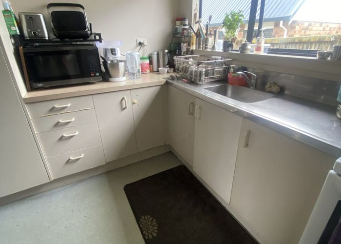  at 6A Inverness Avenue, Hillcrest, Hamilton, Waikato