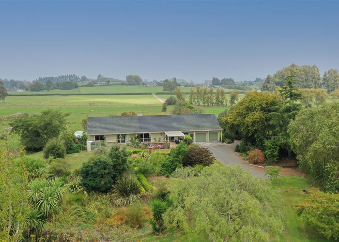  at 105 Barrett Road, Temple View, Hamilton