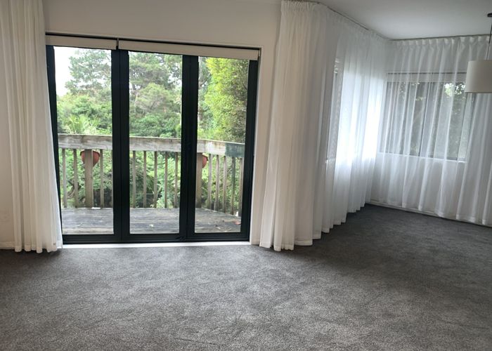  at 2/18 Bryers Place, Glenfield, North Shore City, Auckland