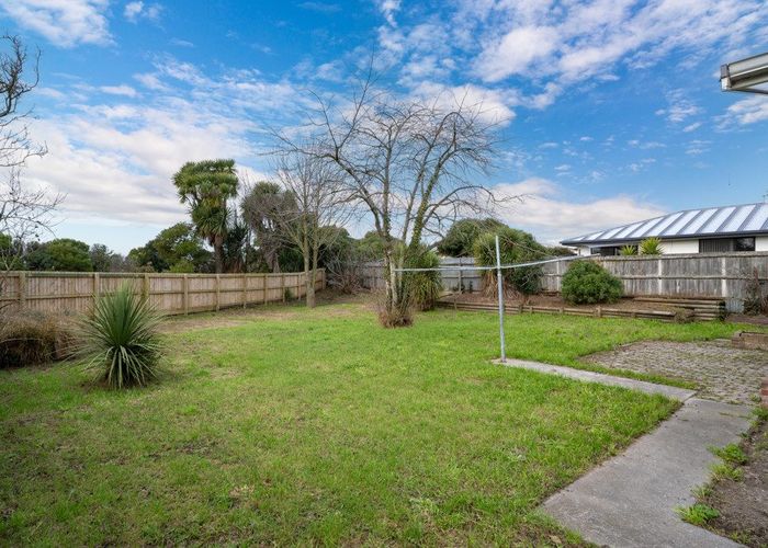  at 22 Besant Place, Avondale, Christchurch City, Canterbury