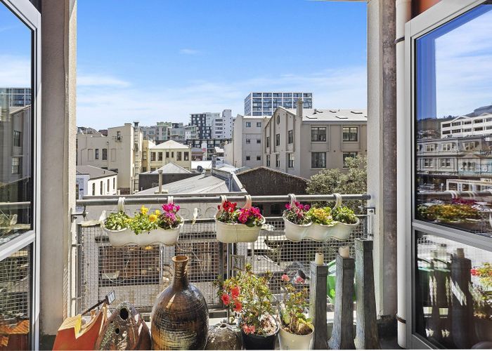  at 32/8 Leeds Street, Te Aro, Wellington