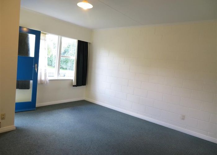  at 2/1A Tocker Street, Taita, Lower Hutt, Wellington