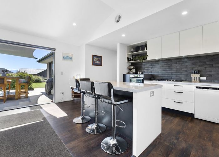  at 15 Jackson RISE, Luggate, Luggate