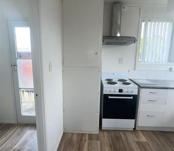  at 10 Elvira Place, Ranui, Waitakere City, Auckland