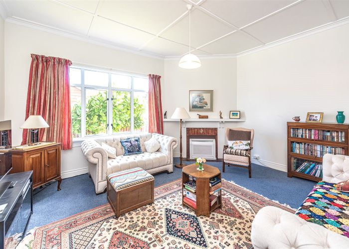  at 35 College Street, College Estate, Whanganui