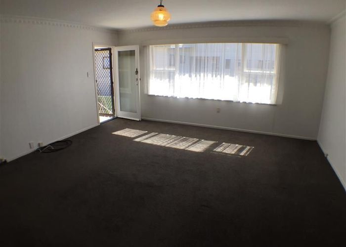  at 4/22 Pah Road, Epsom, Auckland