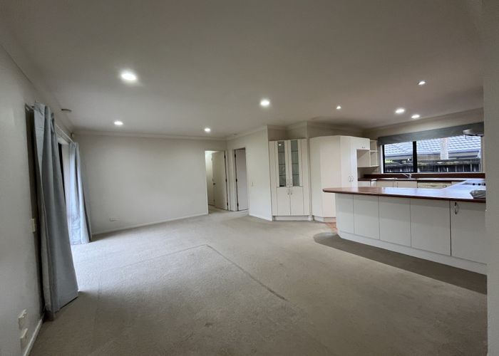  at 4 Snave Place, East Tamaki, Manukau City, Auckland