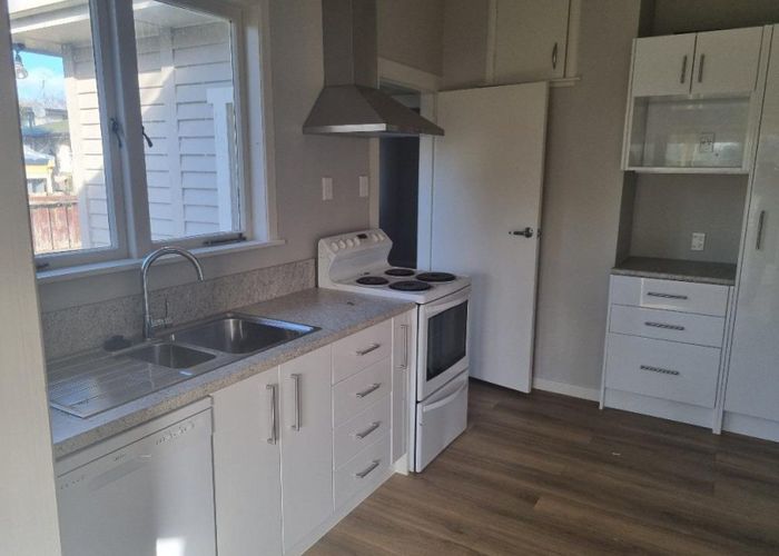  at 84B Clyde Street, Hamilton East, Hamilton