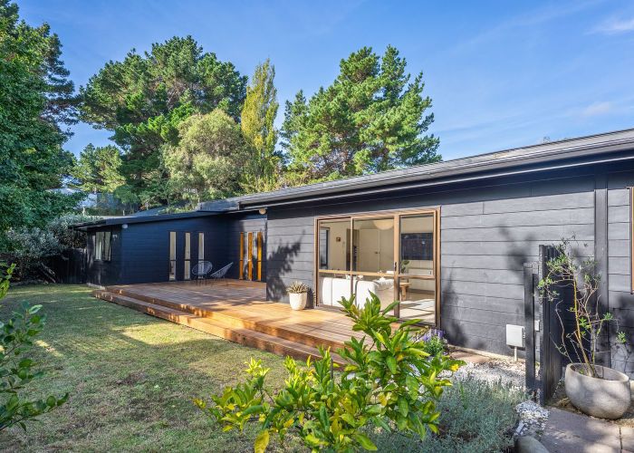  at 27 Fincham Road, Raumati Beach, Kapiti Coast, Wellington