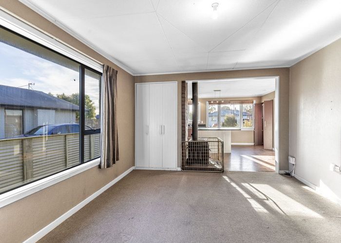  at 17 Holloway Street, Waikiwi, Invercargill