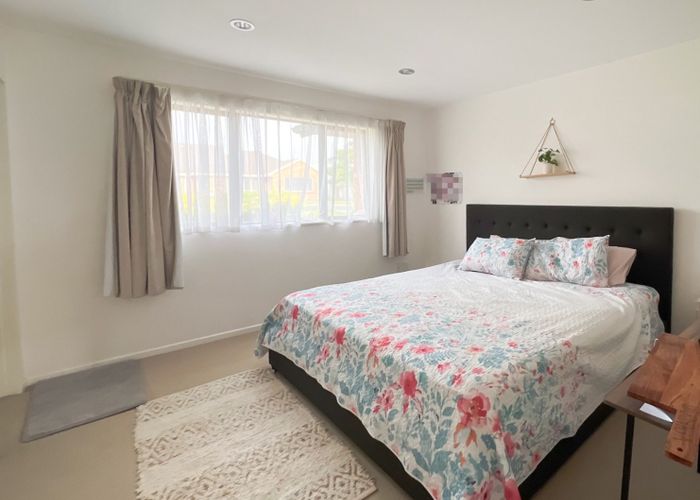  at 17 Nicholas-Gibbons Drive, Clendon Park, Manukau City, Auckland