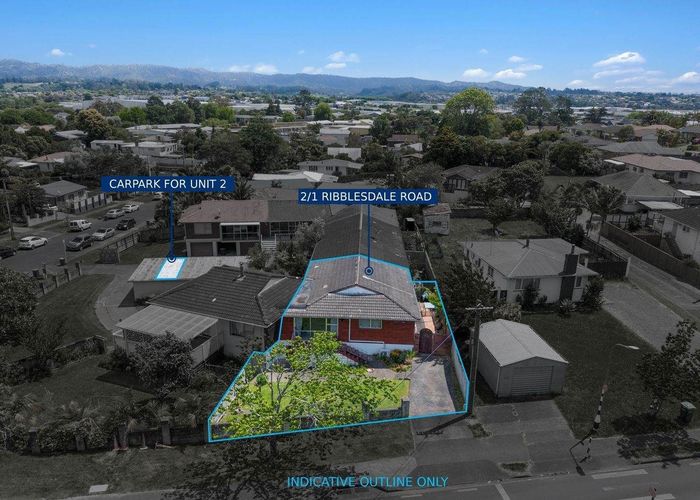  at 2/1 Ribblesdale Road, Henderson, Auckland
