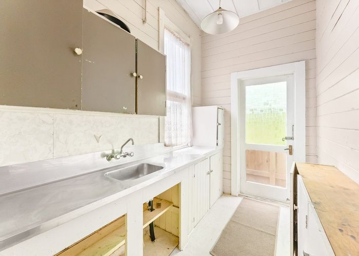  at 24a Omata Road, Westown, New Plymouth, Taranaki