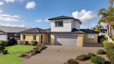  at 29 Defender Crescent, Beachlands, Auckland