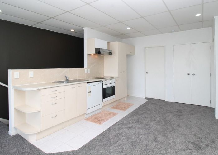 at 9/2 Progressive Way, Flat Bush, Manukau City, Auckland