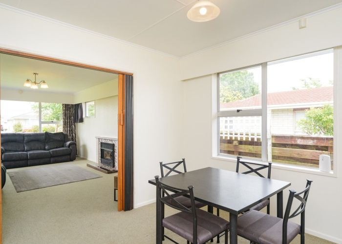  at 11 Raglan Avenue, Cloverlea, Palmerston North