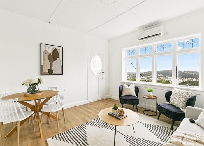  at 78 Farnham Street, Mornington, Wellington, Wellington