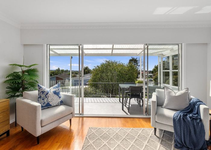  at 19 Miltonia Avenue, Te Atatu South, Waitakere City, Auckland